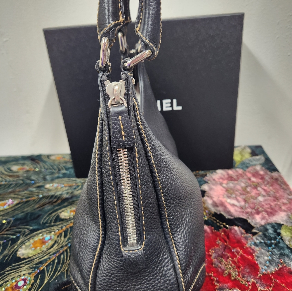 Chanel Bag - Picture 3 of 16